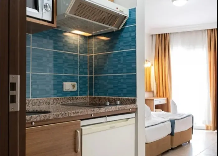 Kleopatra Tuna Lejlighedshotel 3*