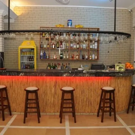 Kleopatra Tuna Aparthotel 3*