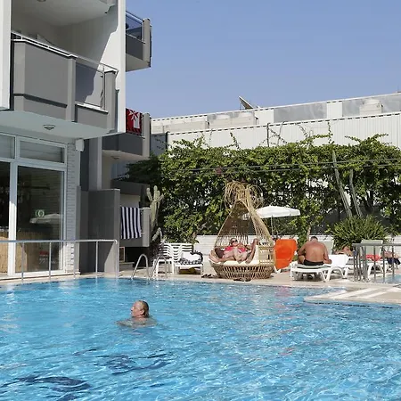 Kleopatra Tuna Hotel apartamentowy