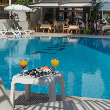 Kleopatra Tuna 3* Alanya