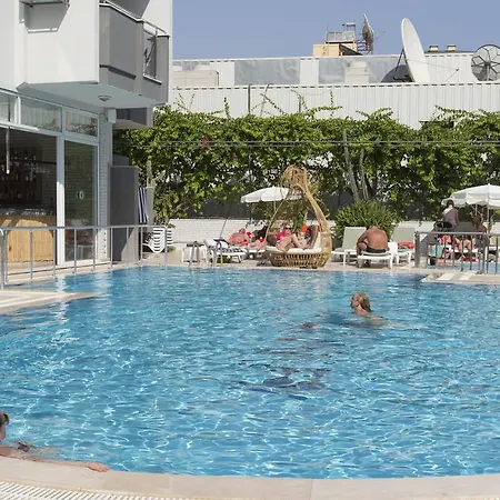 Apart Otel Kleopatra Tuna 3*