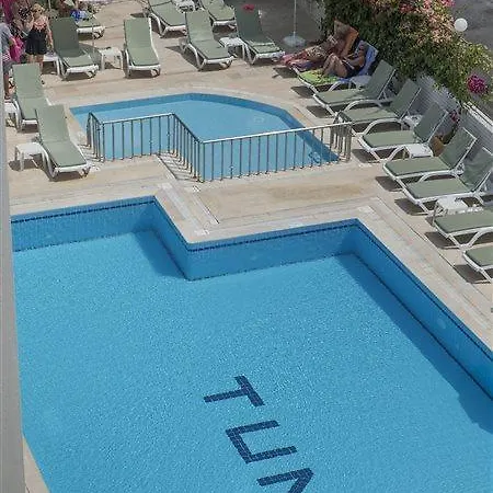 Kleopatra Tuna 阿拉尼亚